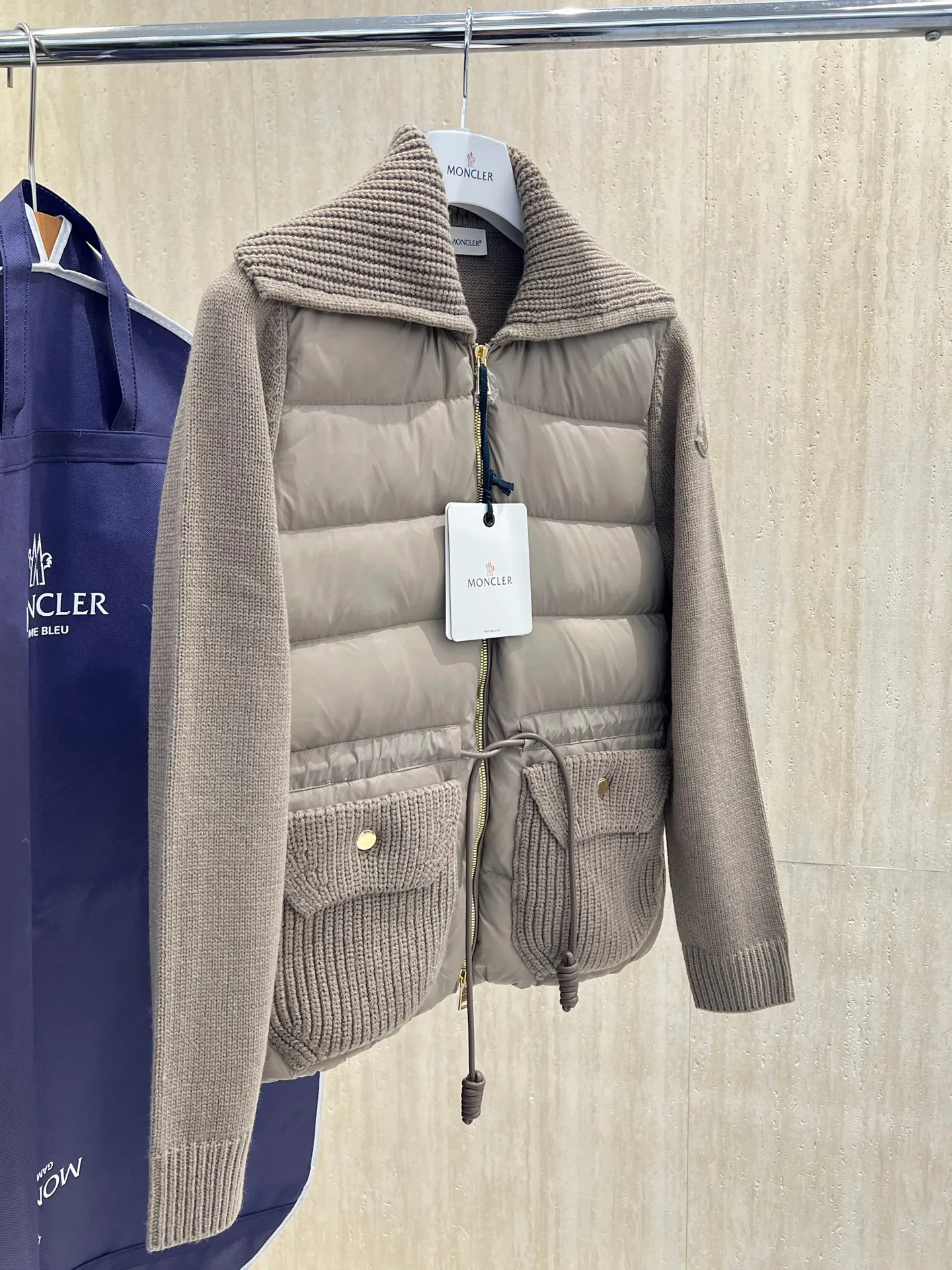 Джемперы И Свитеры Женские Moncler 18723390