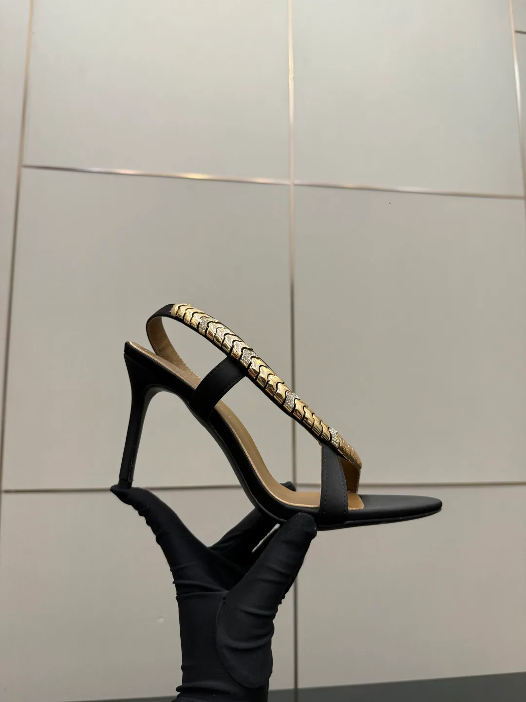 Босоножки Женские Giuseppe Zanotti 587110