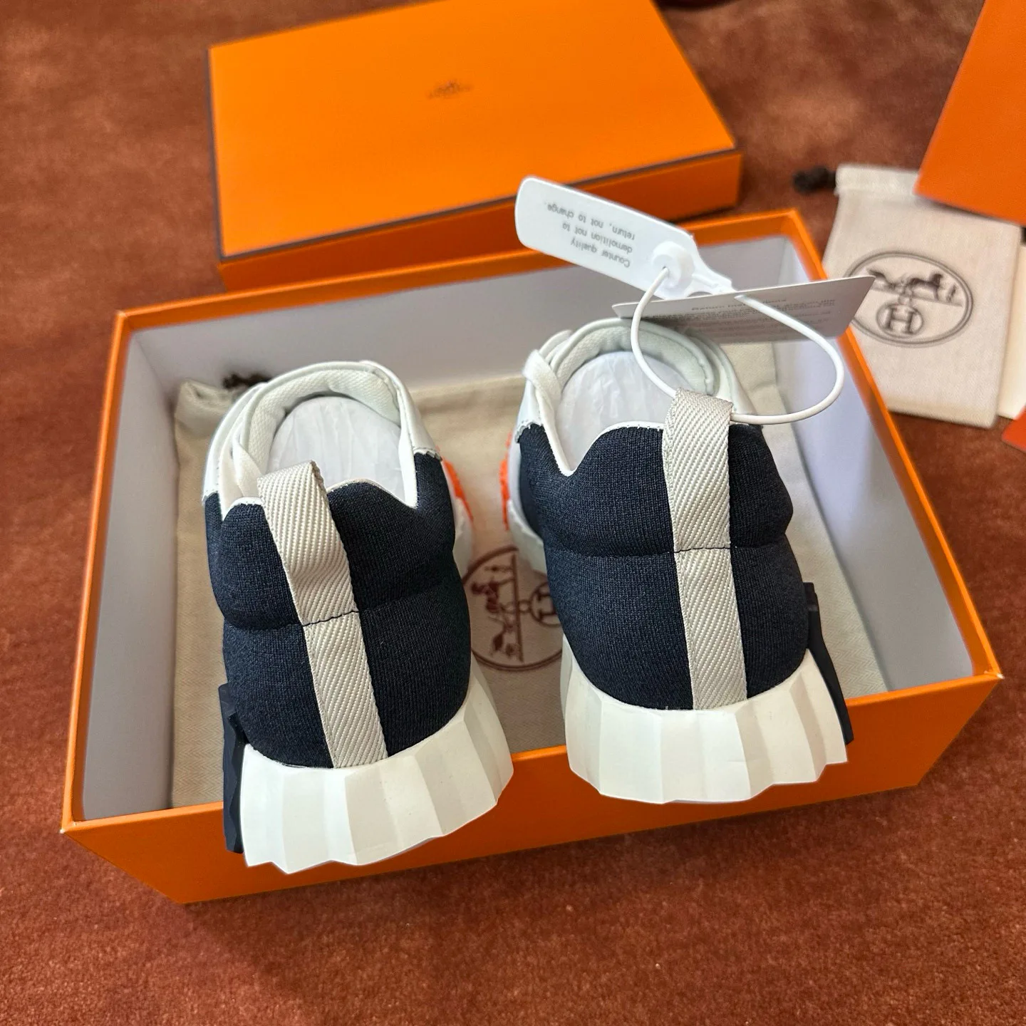 Кроссовки Женские Hermes 1248625