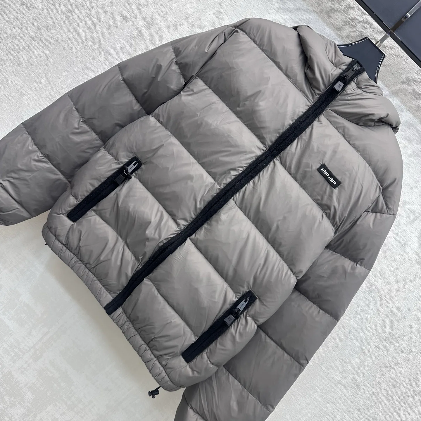 Куртки И Пуховики Женские Miu Miu 18174797