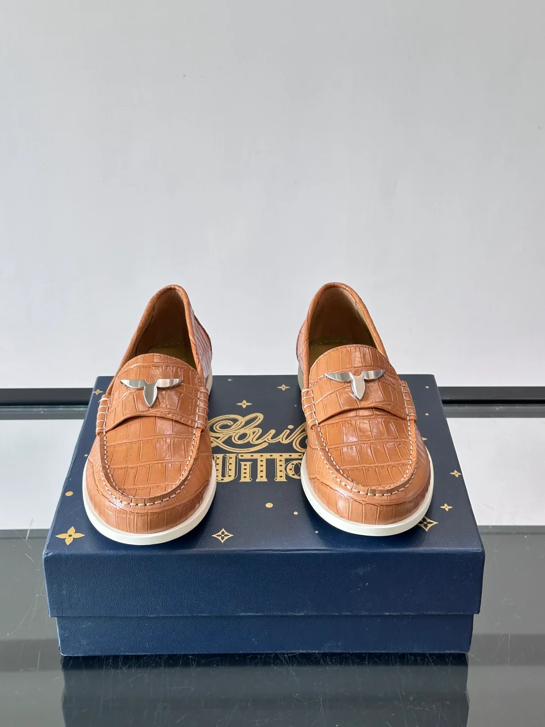 Лоферы И Туфли Мужские Louis Vuitton 18118560