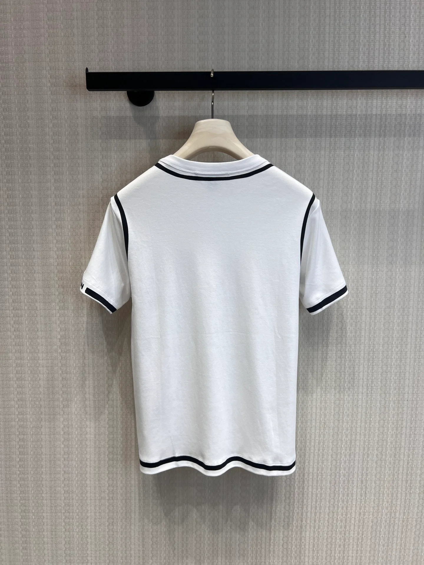 Футболки Женские Louis Vuitton 10715906