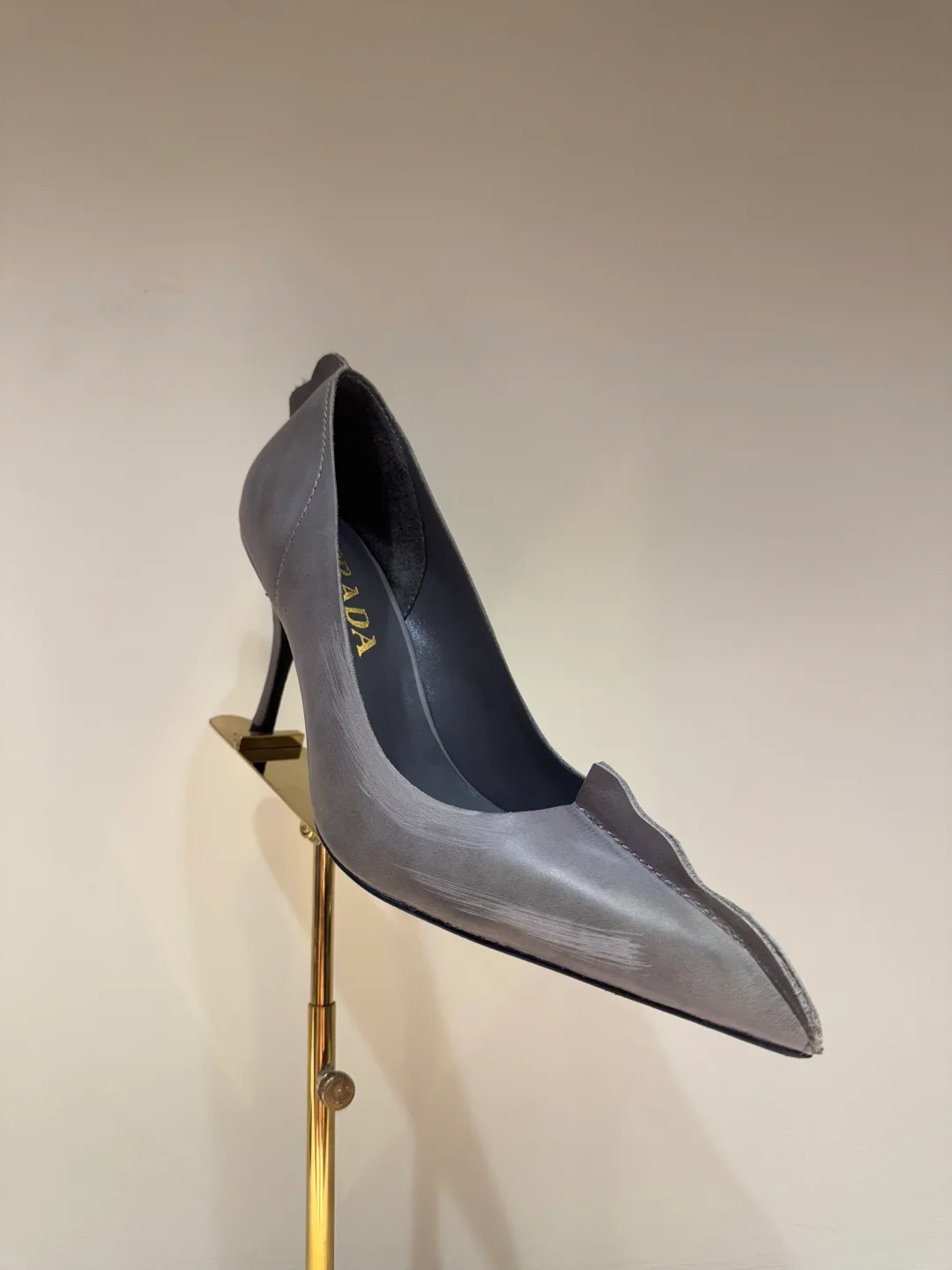 Туфли Женские Prada 11410353