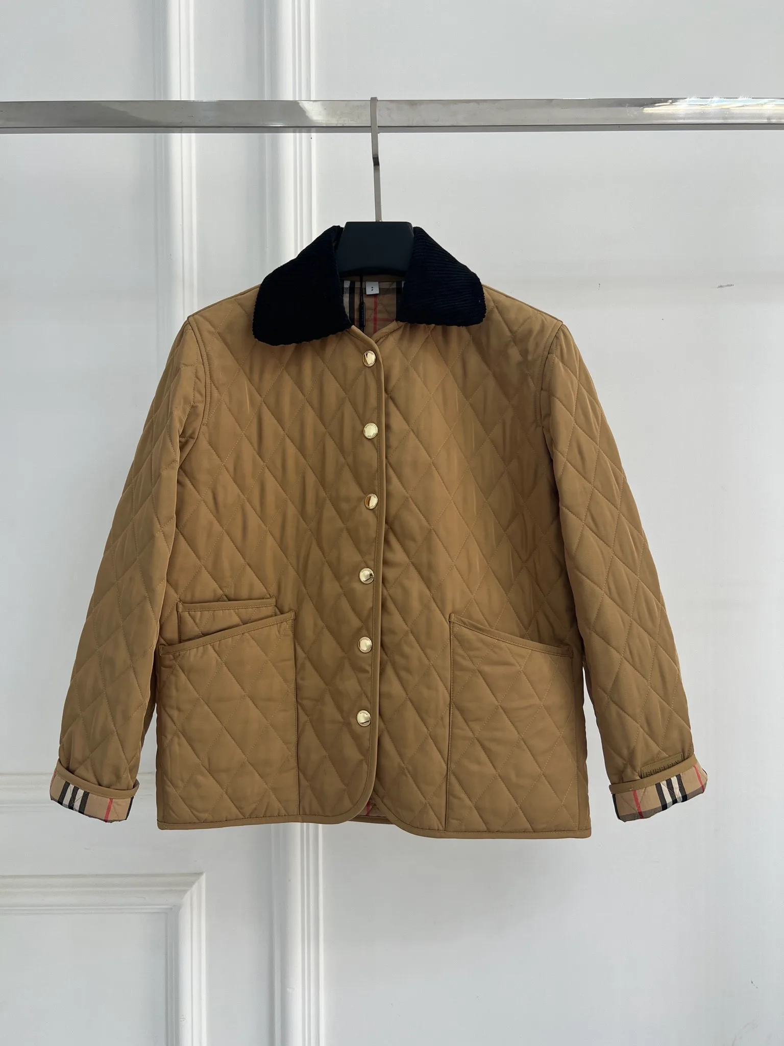 Куртки И Пуховики Женские Burberry 10898832