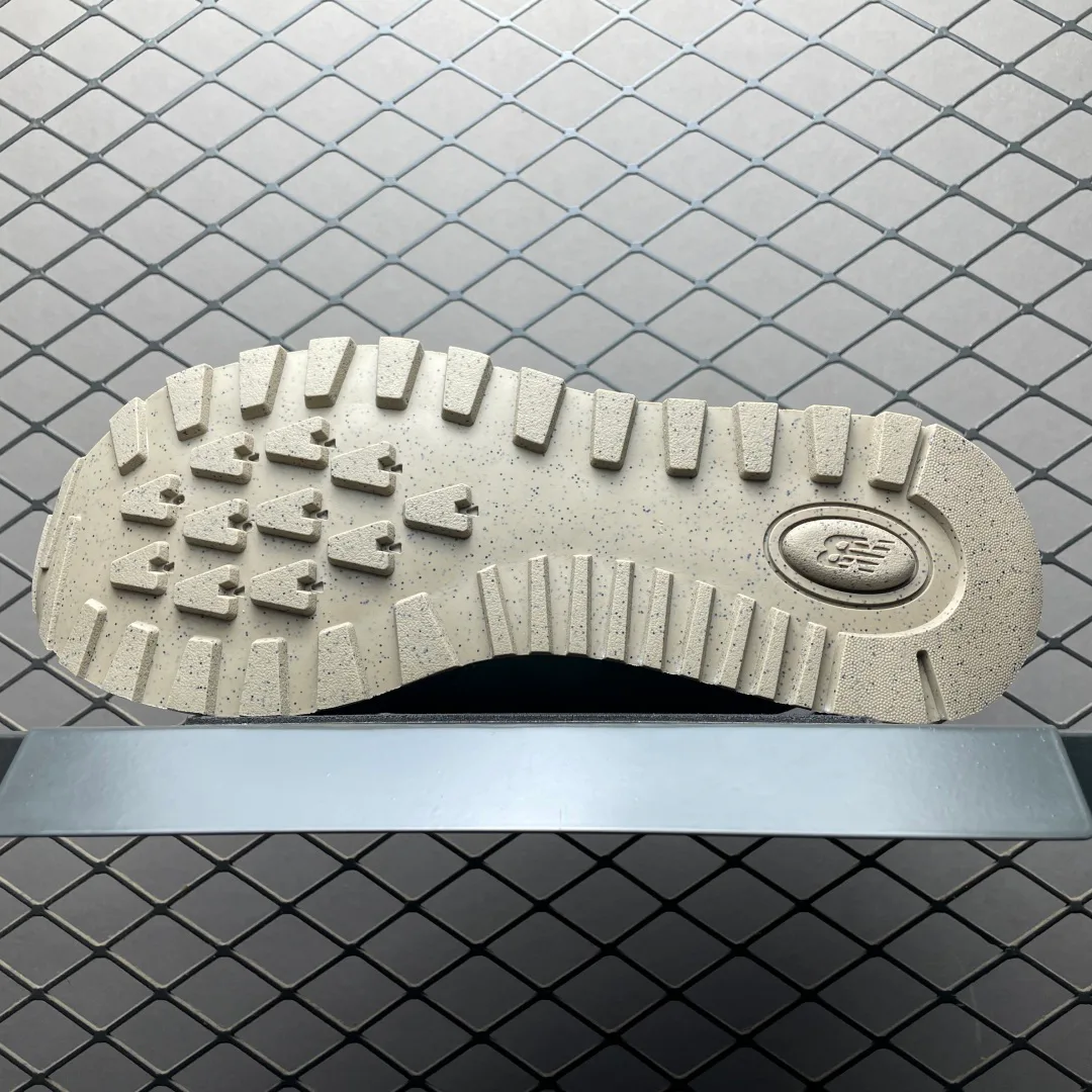 Кроссовки Женские New Balance 18924960
