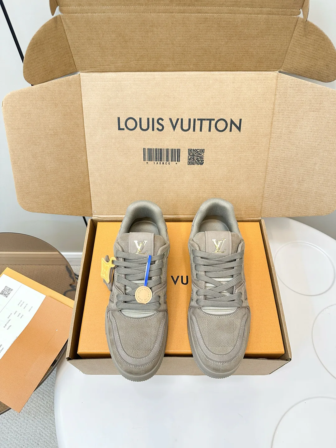 Кроссовки Женские Louis Vuitton 11778724