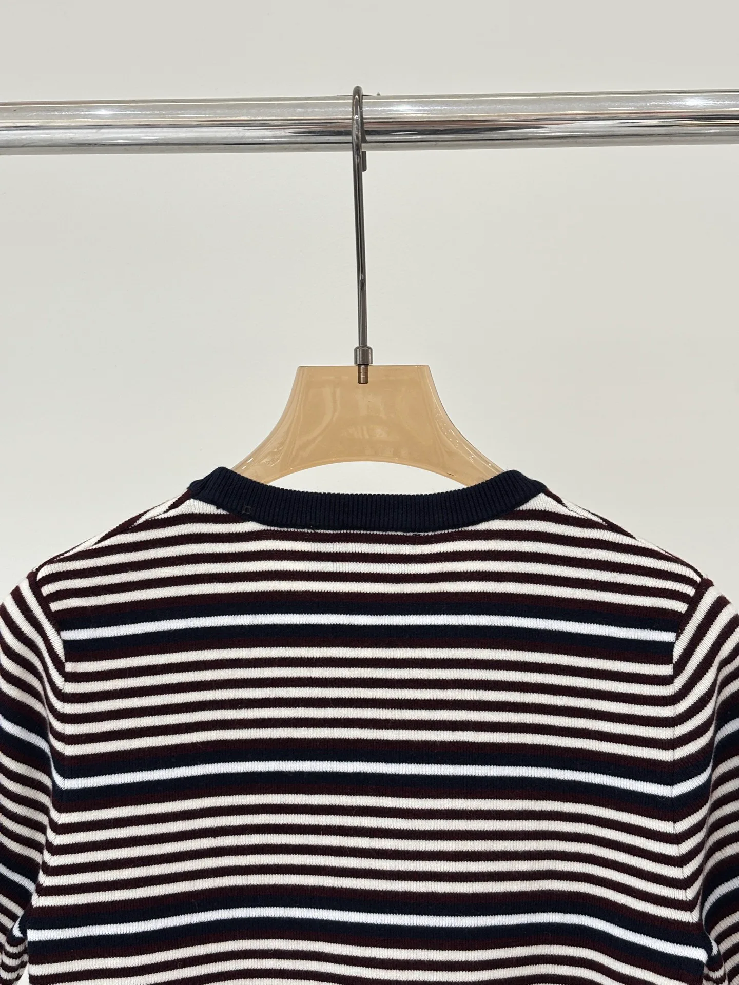 Футболки Женские Prada 11670356