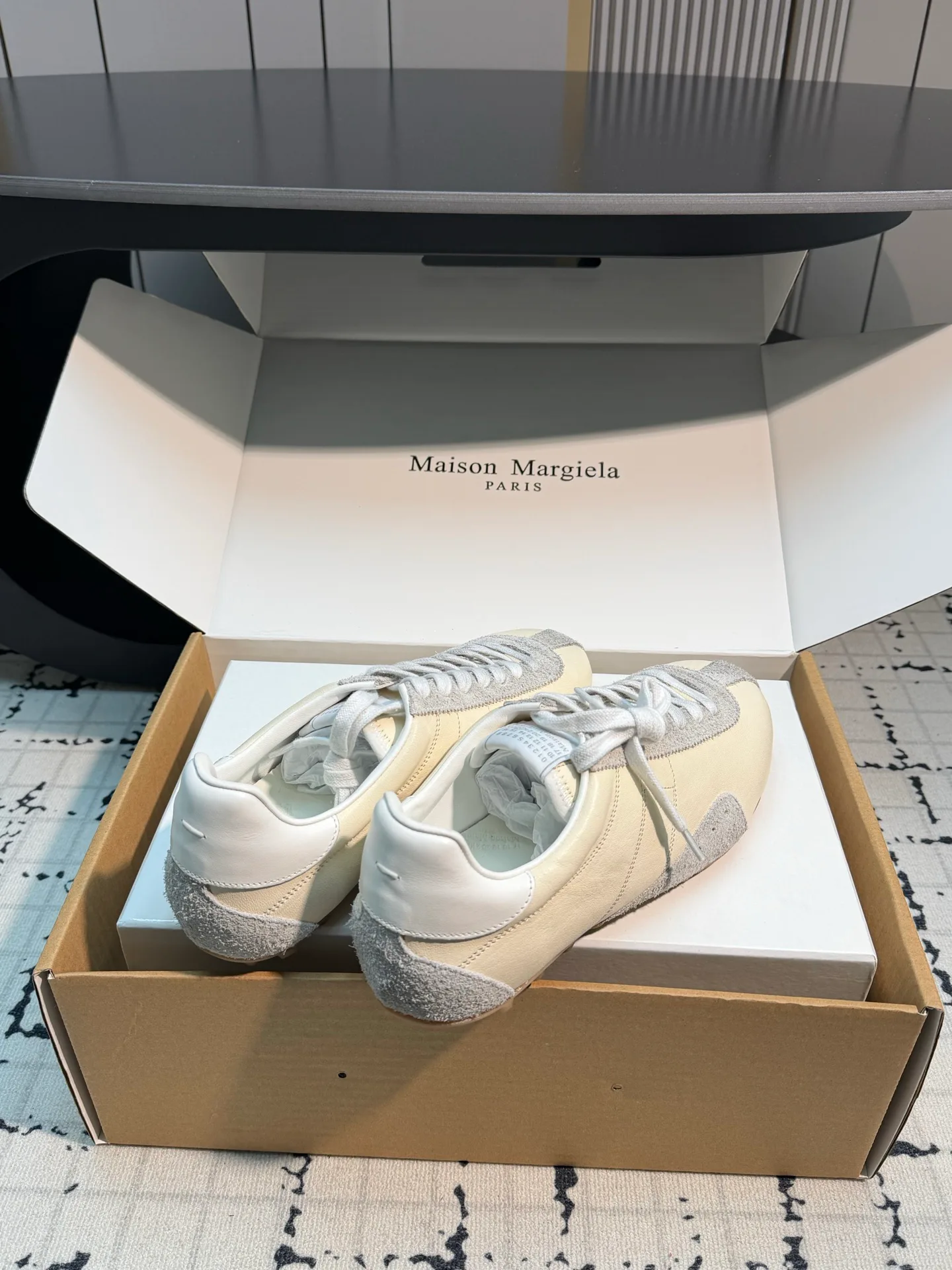 Кроссовки Женские Maison Margiela 18547324