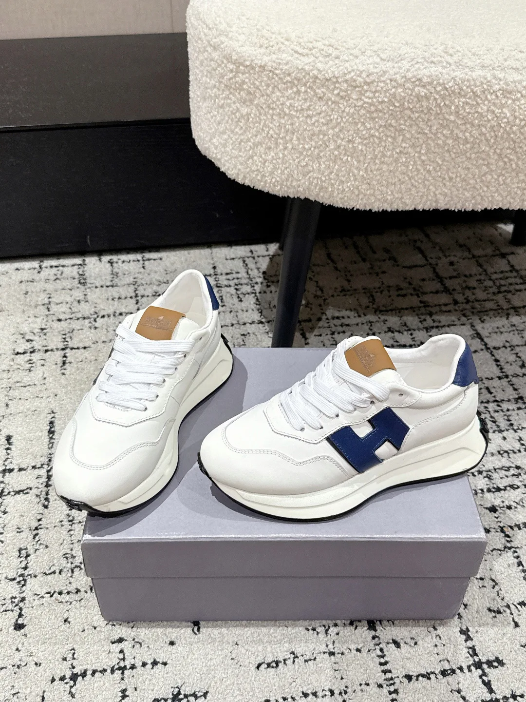 Кроссовки Женские Hogan 1285157