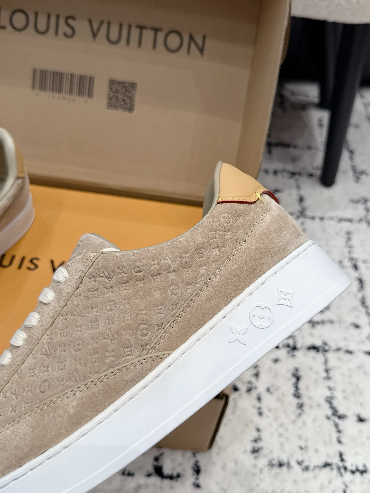 Кроссовки Мужские Louis Vuitton 17522825