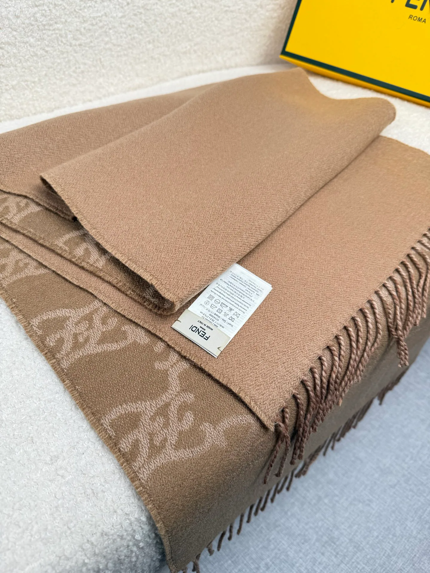 Шарфы Louis Vuitton 752756