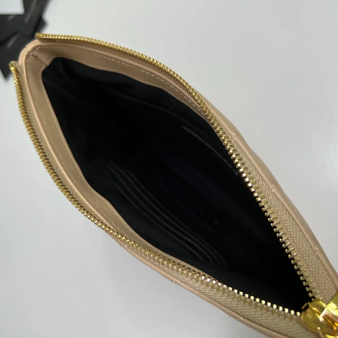 Клатчи Женские Louis Vuitton 143606