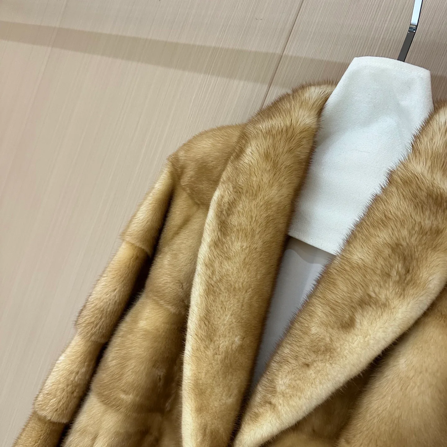 Шубы Женские Fendi 2960241