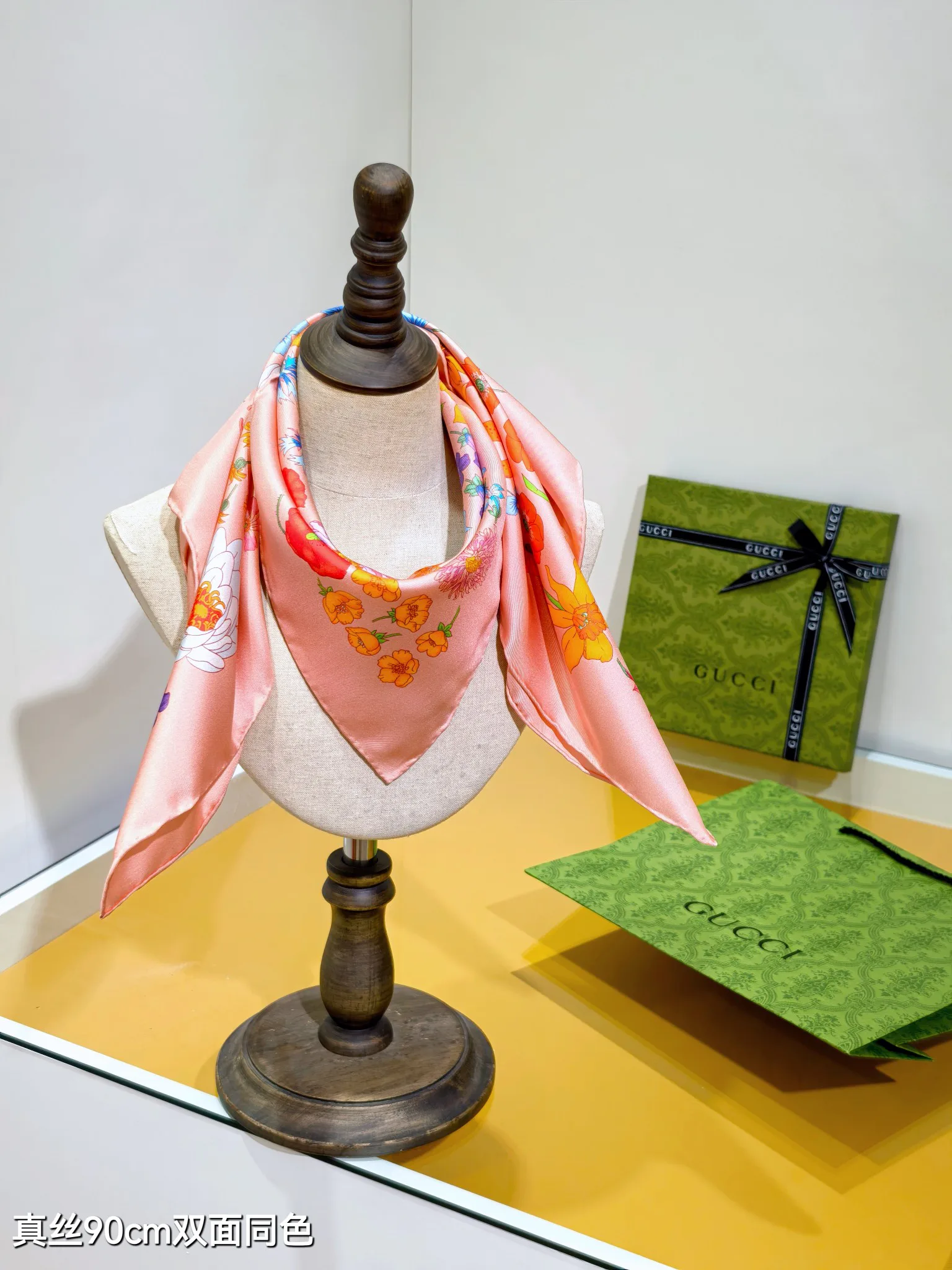 Шарфы Gucci 32536