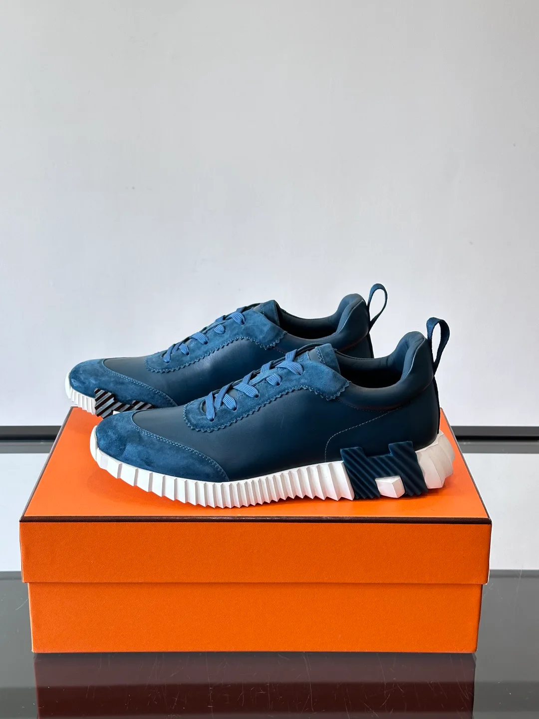 Кроссовки Женские Hermes 367157