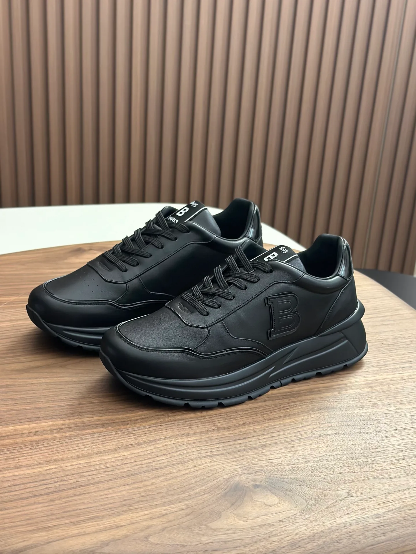 Кроссовки Мужские Berluti 185353