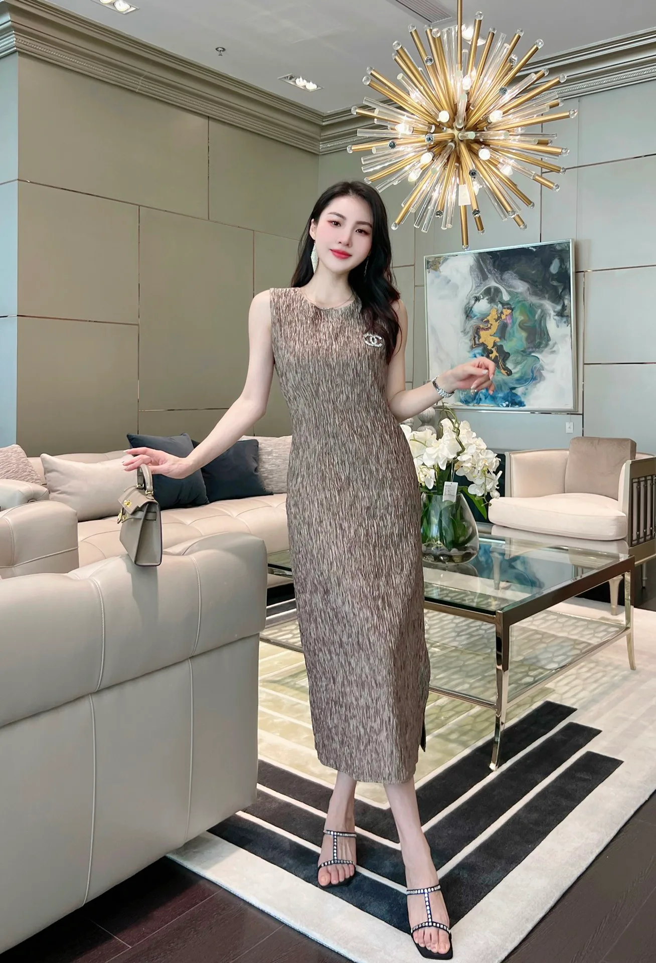 Платья Женские Chanel 19582