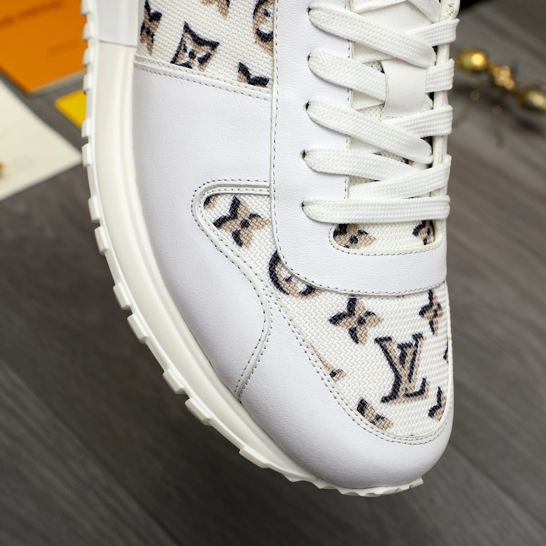 Кроссовки Мужские Louis Vuitton 288047