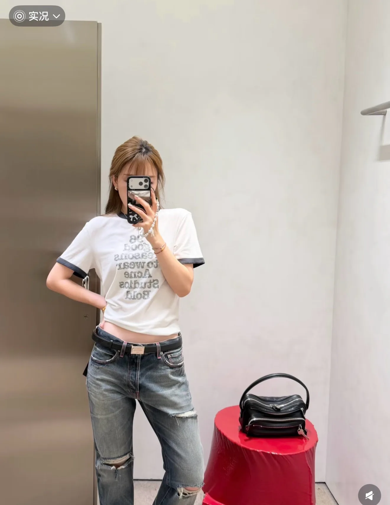 Футболки Женские Acne Studios 18713366