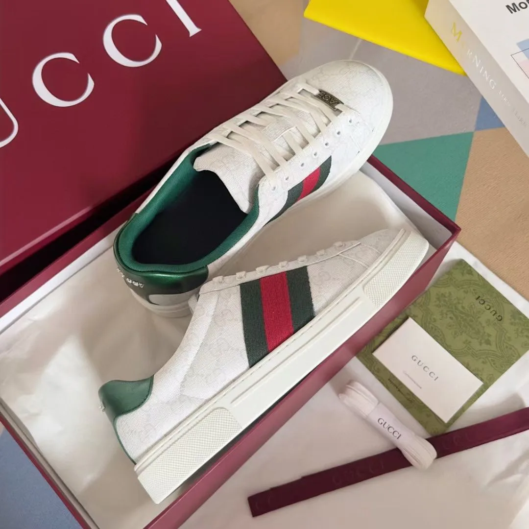 Кроссовки Женские Gucci 19081339