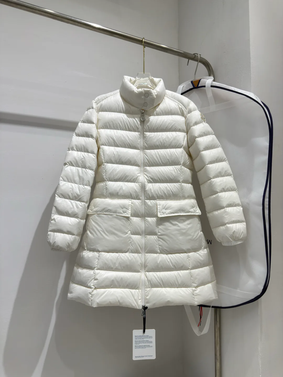 Куртки И Пуховики Женские Moncler 18690107