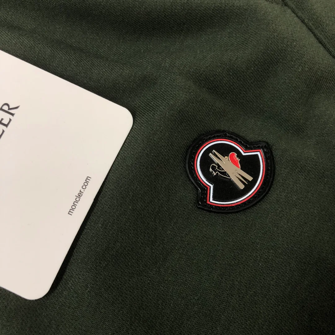 Шорты Женские Moncler 11615943
