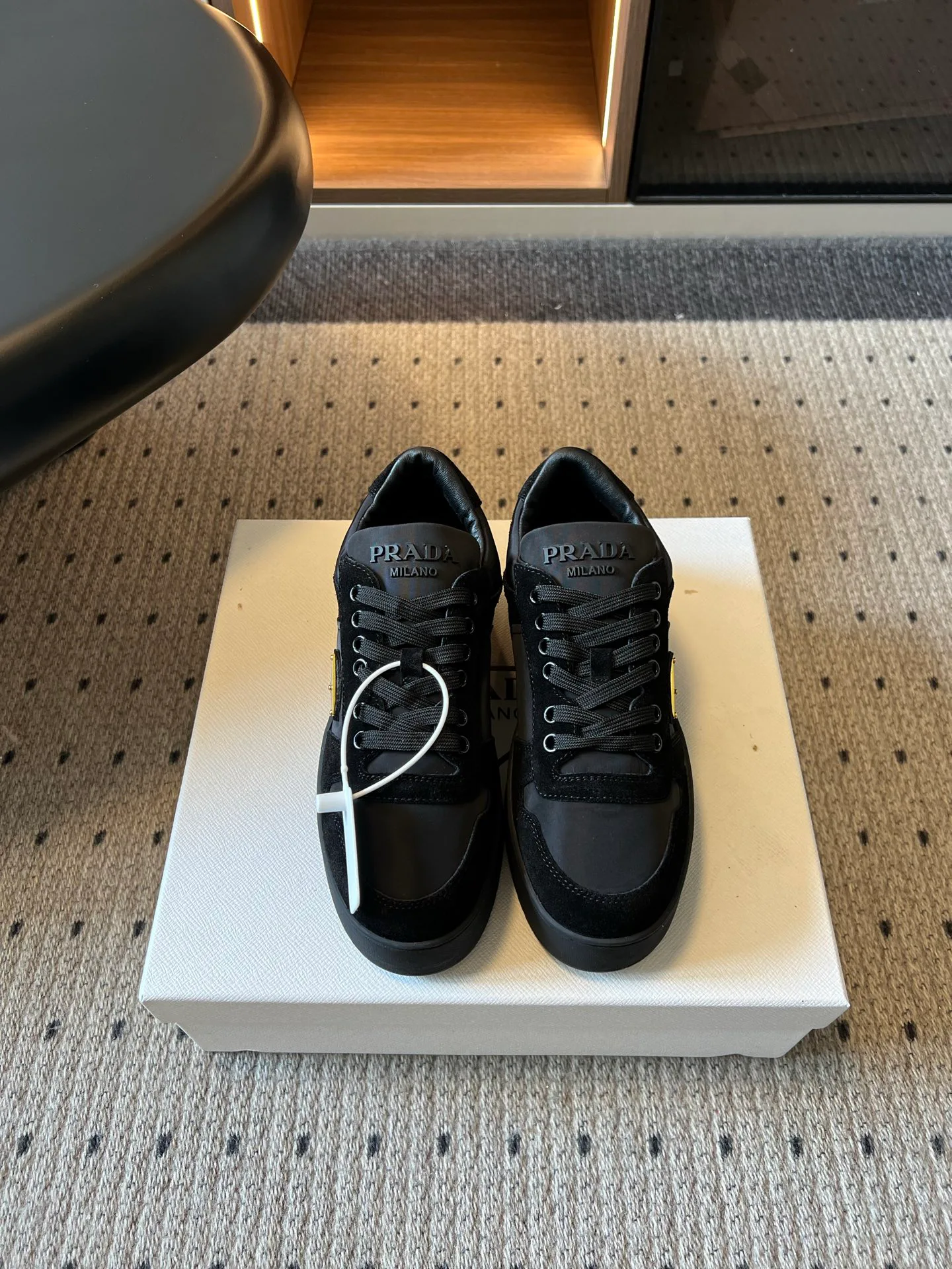 Кроссовки Женские Prada 18509468