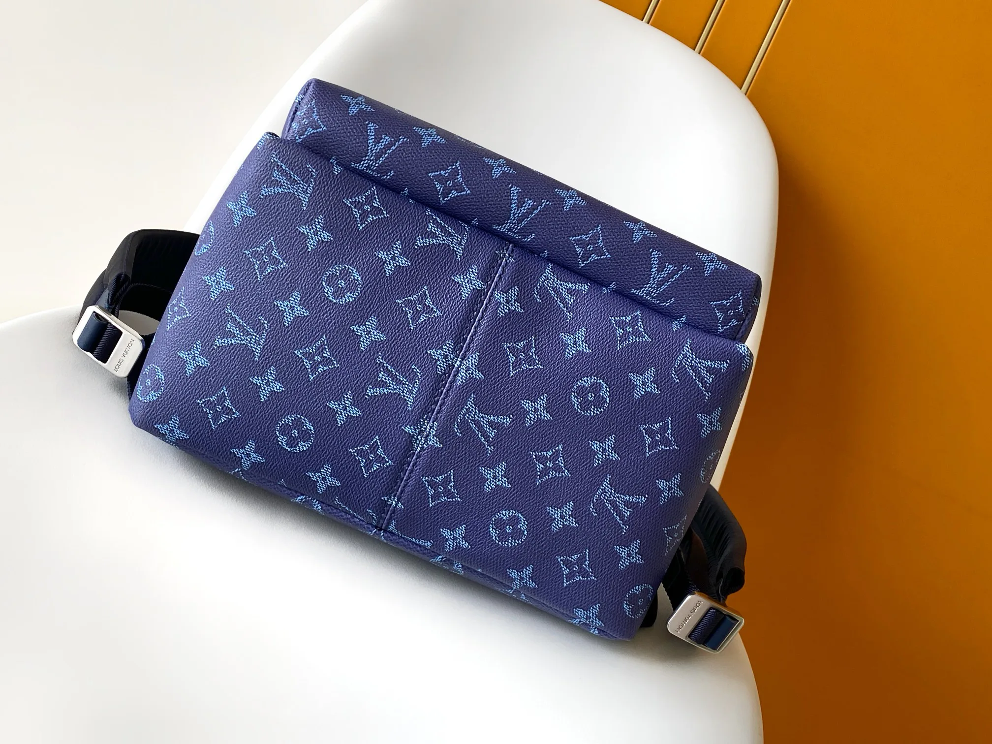 Рюкзаки Женские Louis Vuitton 13435252