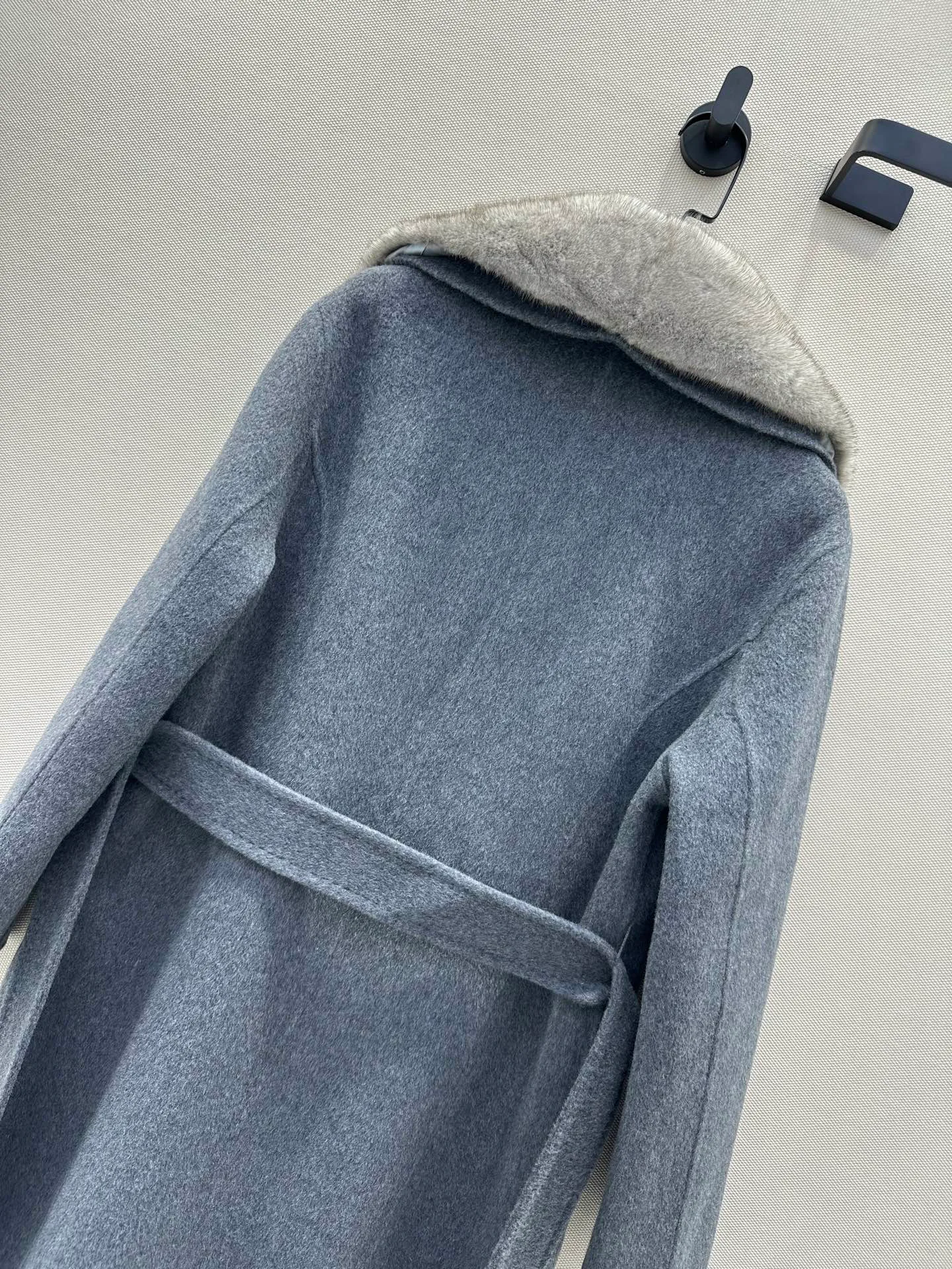 Пальто Женские Loro Piana 18601822