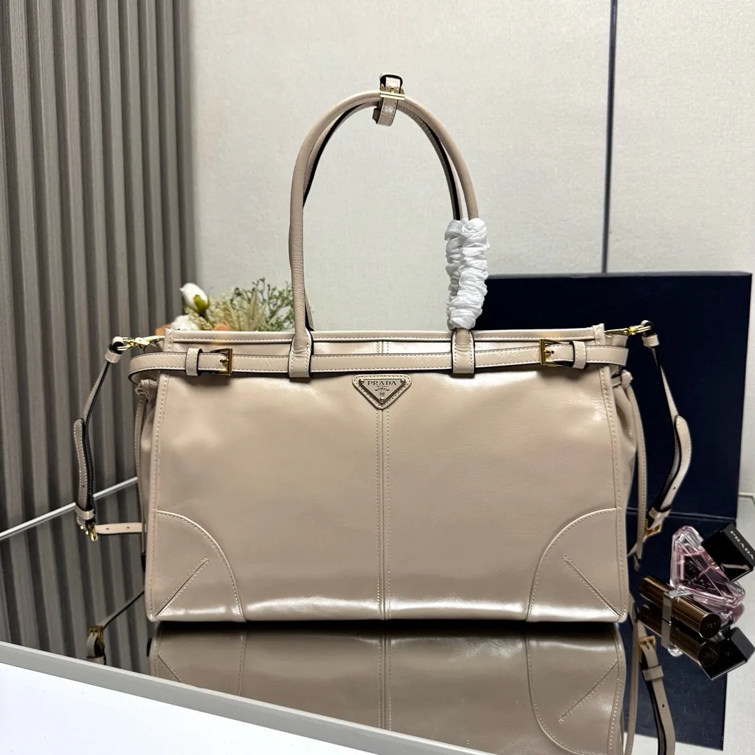 Классические Сумки Женские Prada 10446816