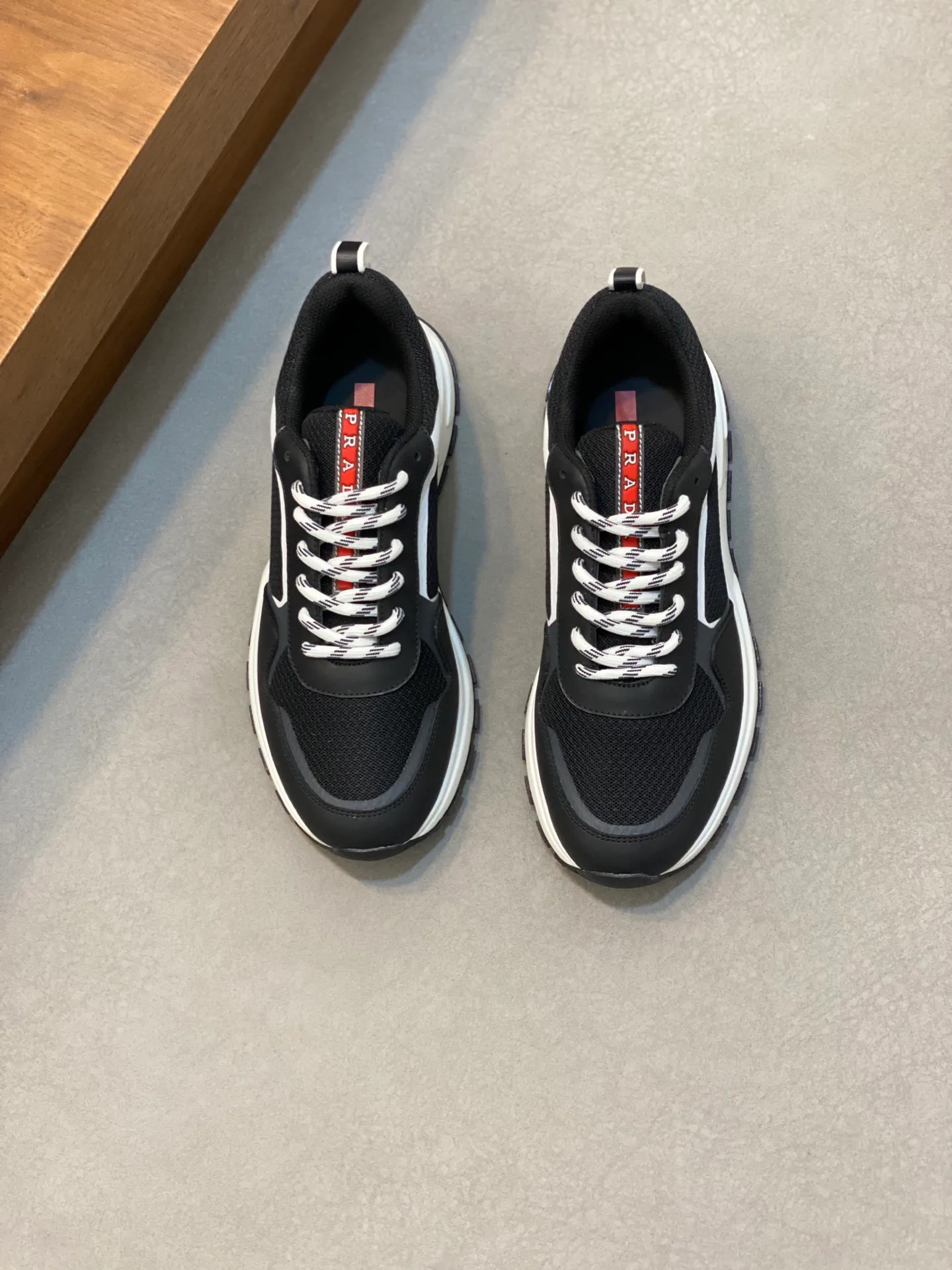 Кроссовки Мужские Prada 15581