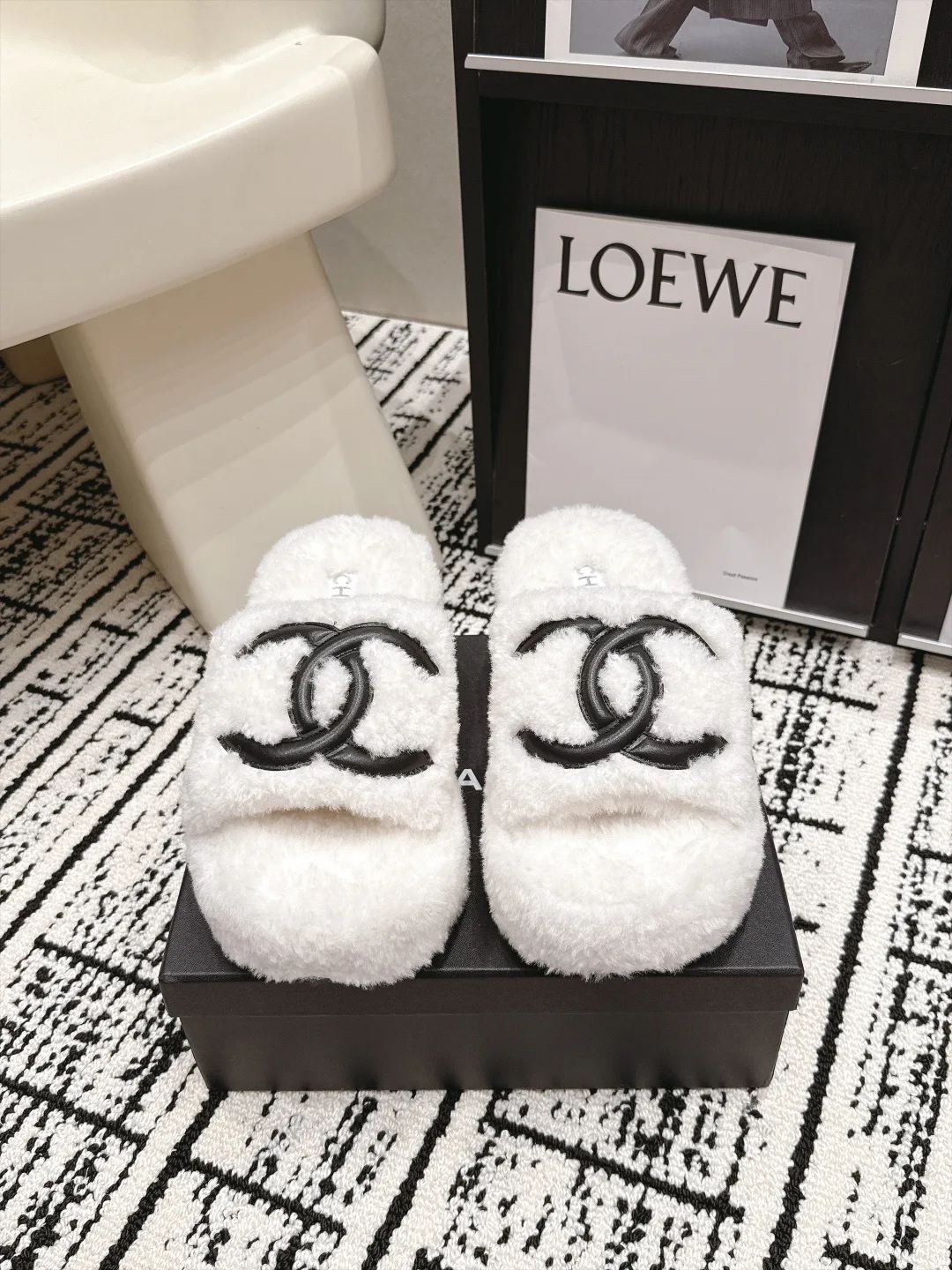 Тапочки Женские Chanel 18054519