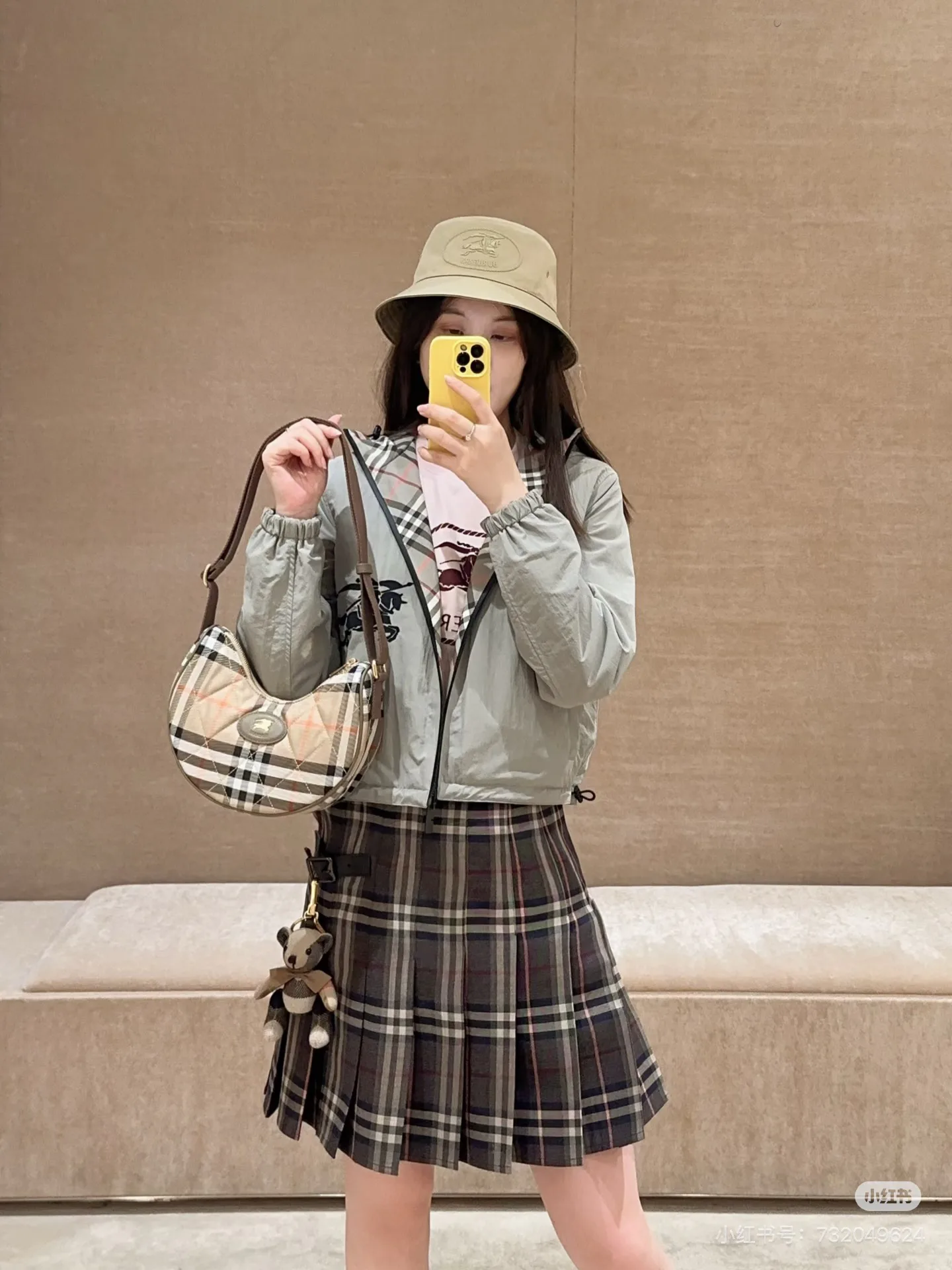 Куртки И Пуховики Женские Burberry 9363408