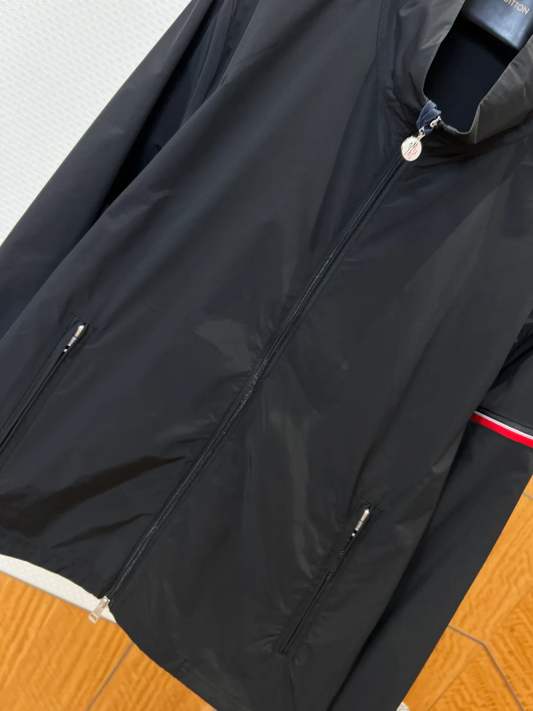 Куртки И Пуховики Мужские Moncler 17571930