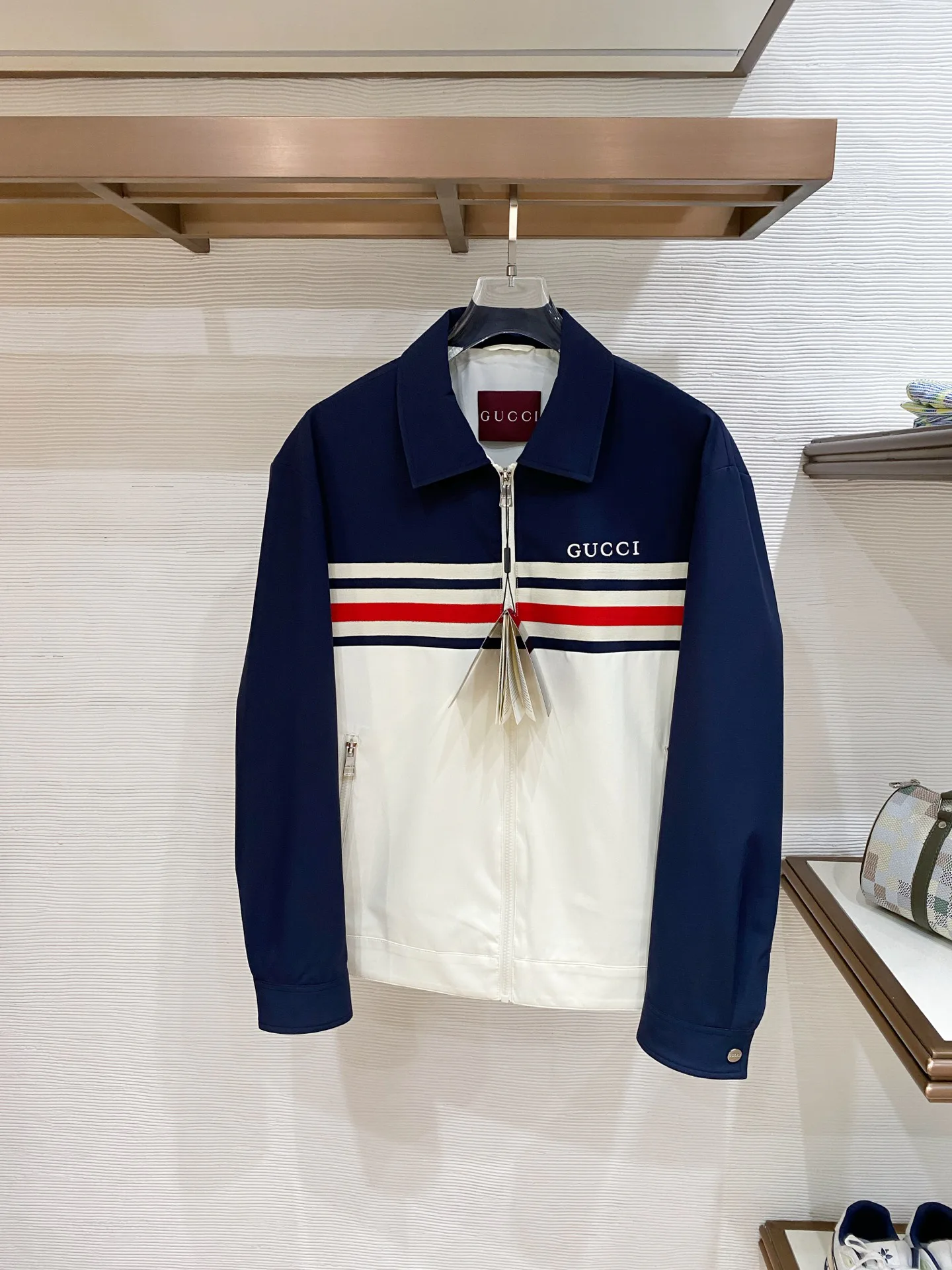 Куртки И Пуховики Мужские Gucci 4600949