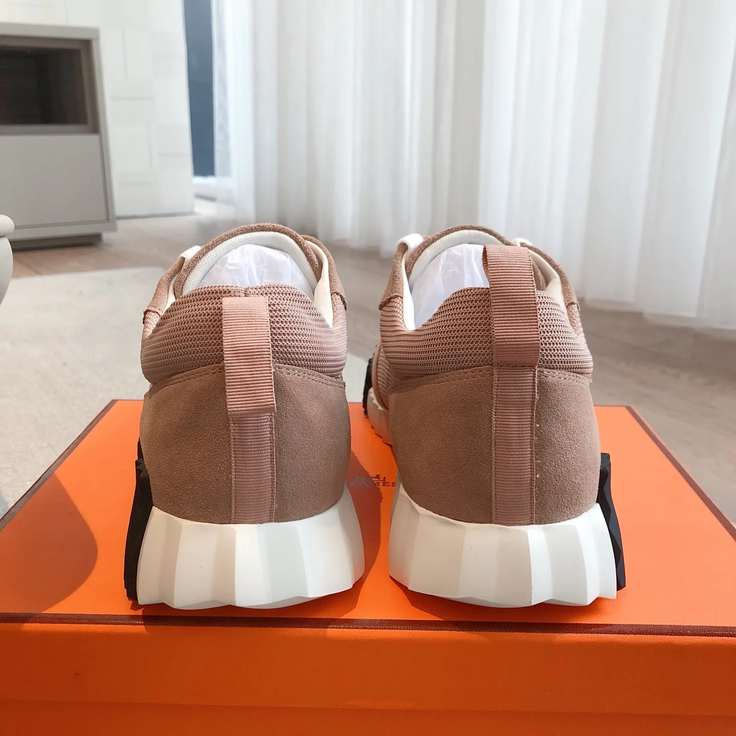 Кроссовки Женские Hermes 1154411