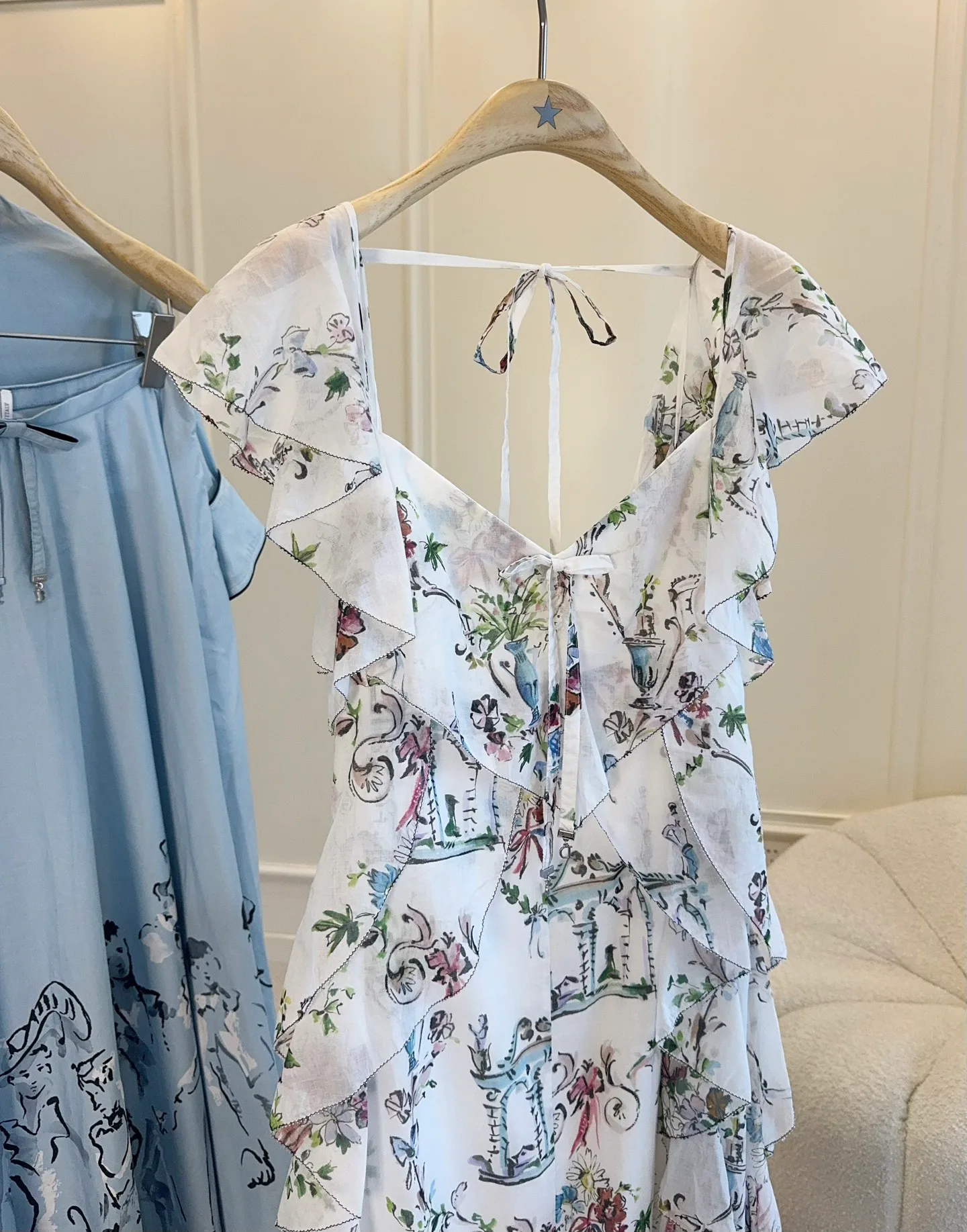Платья Женские Christian Dior 17244860