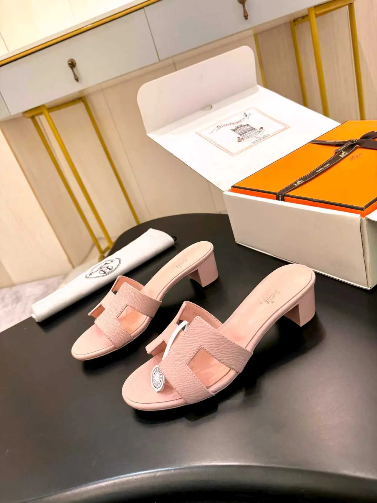 Босоножки Женские Hermes 10250445