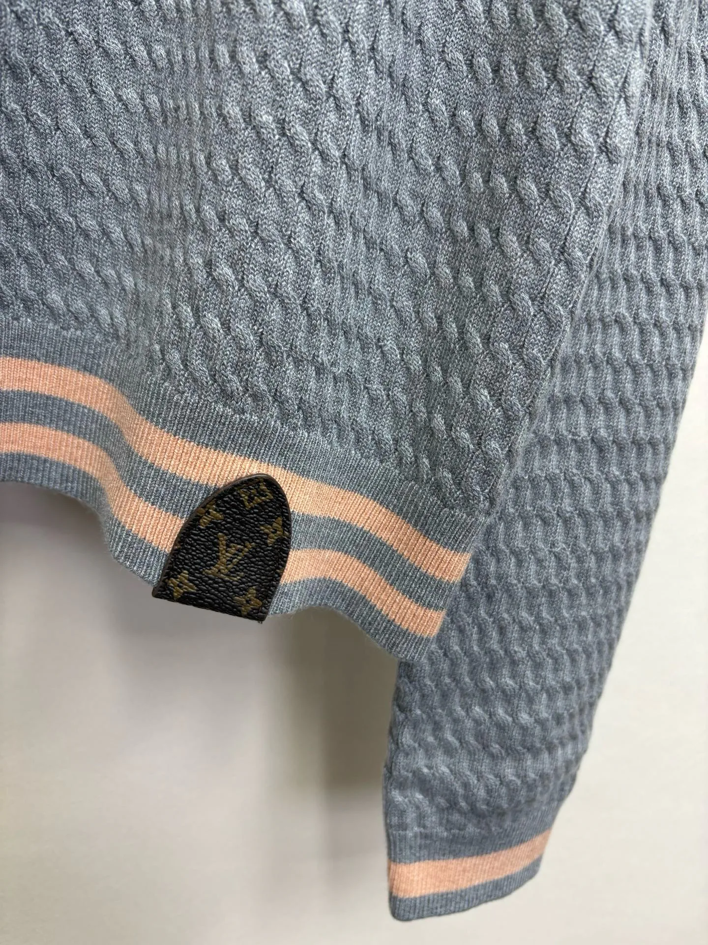 Джемперы И Свитеры Женские Louis Vuitton 17899706