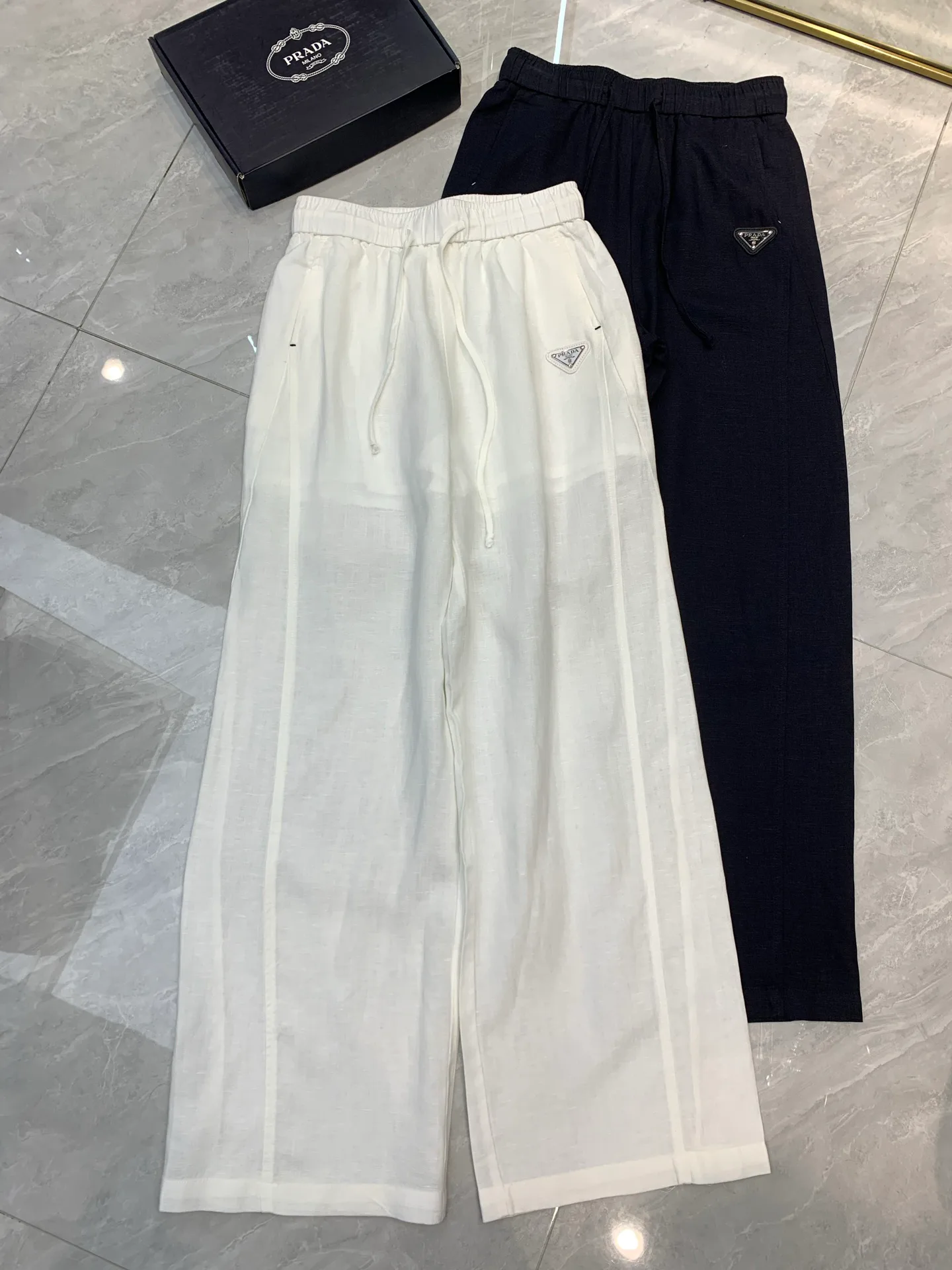 Брюки Женские Prada 13731930