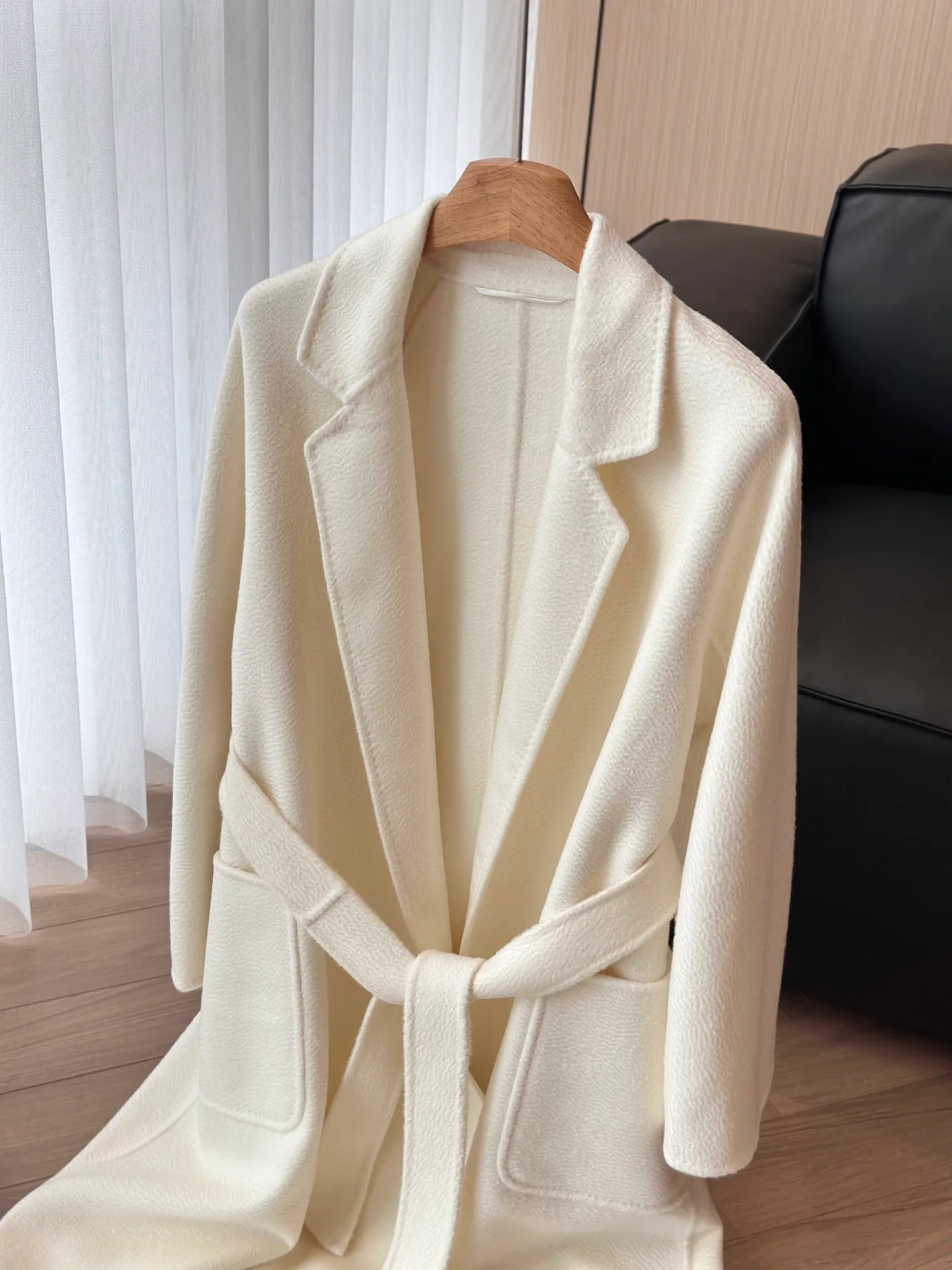 Пальто Женские Loro Piana 20109239