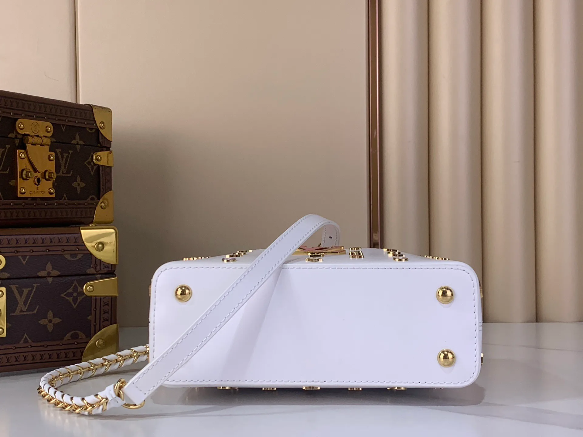 Классические Сумки Женские Louis Vuitton 6642988