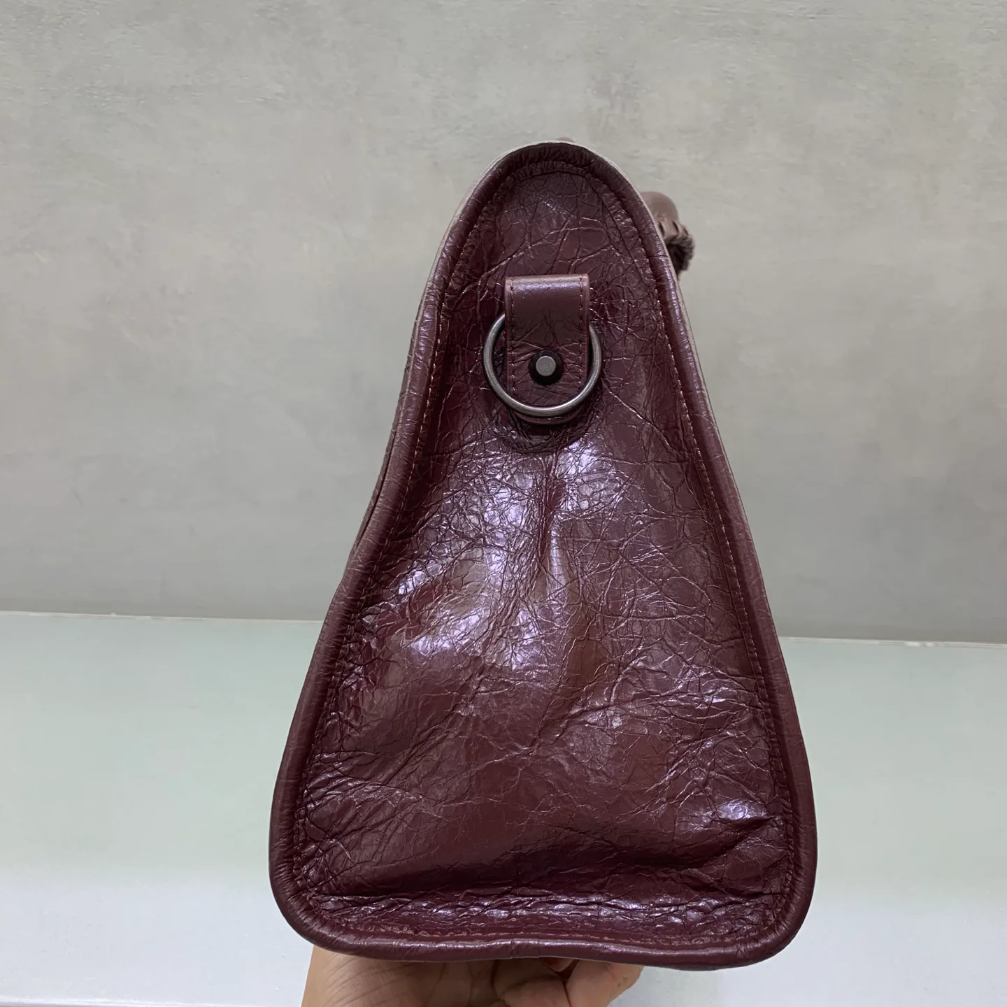 Классические Сумки Женские Balenciaga 18136157