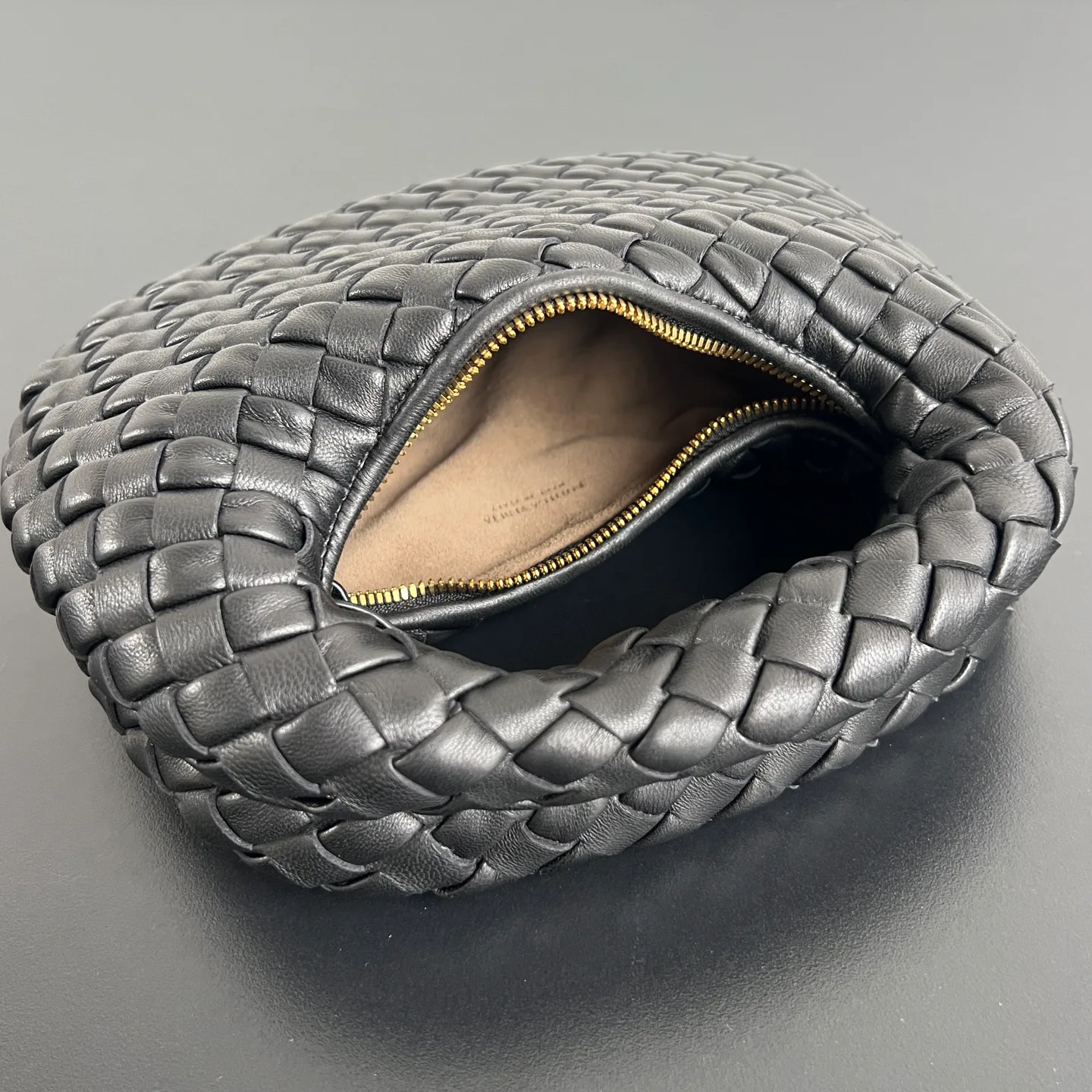 Классические Сумки Женские Bottega Veneta 13306159