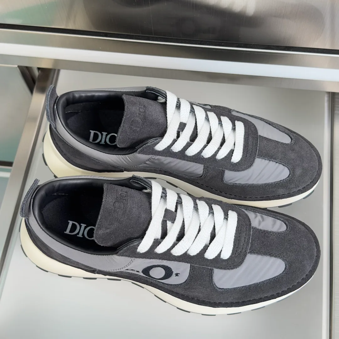 Кроссовки Мужские Christian Dior 15339874