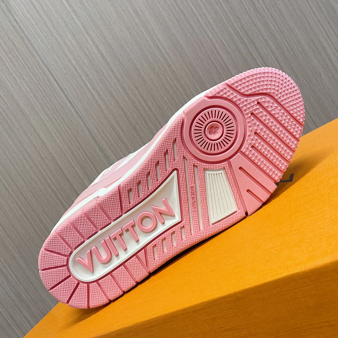 Кроссовки Женские Louis Vuitton 3470508