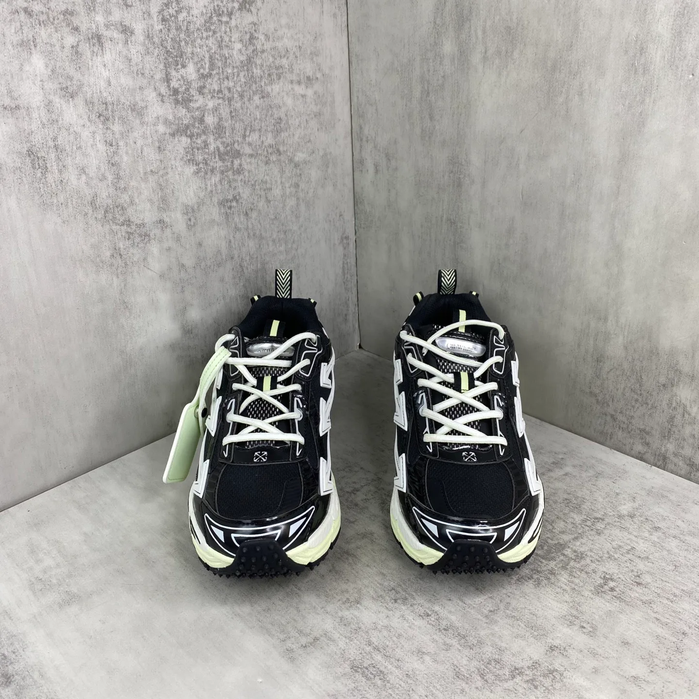 Кроссовки Женские Off-White 860547