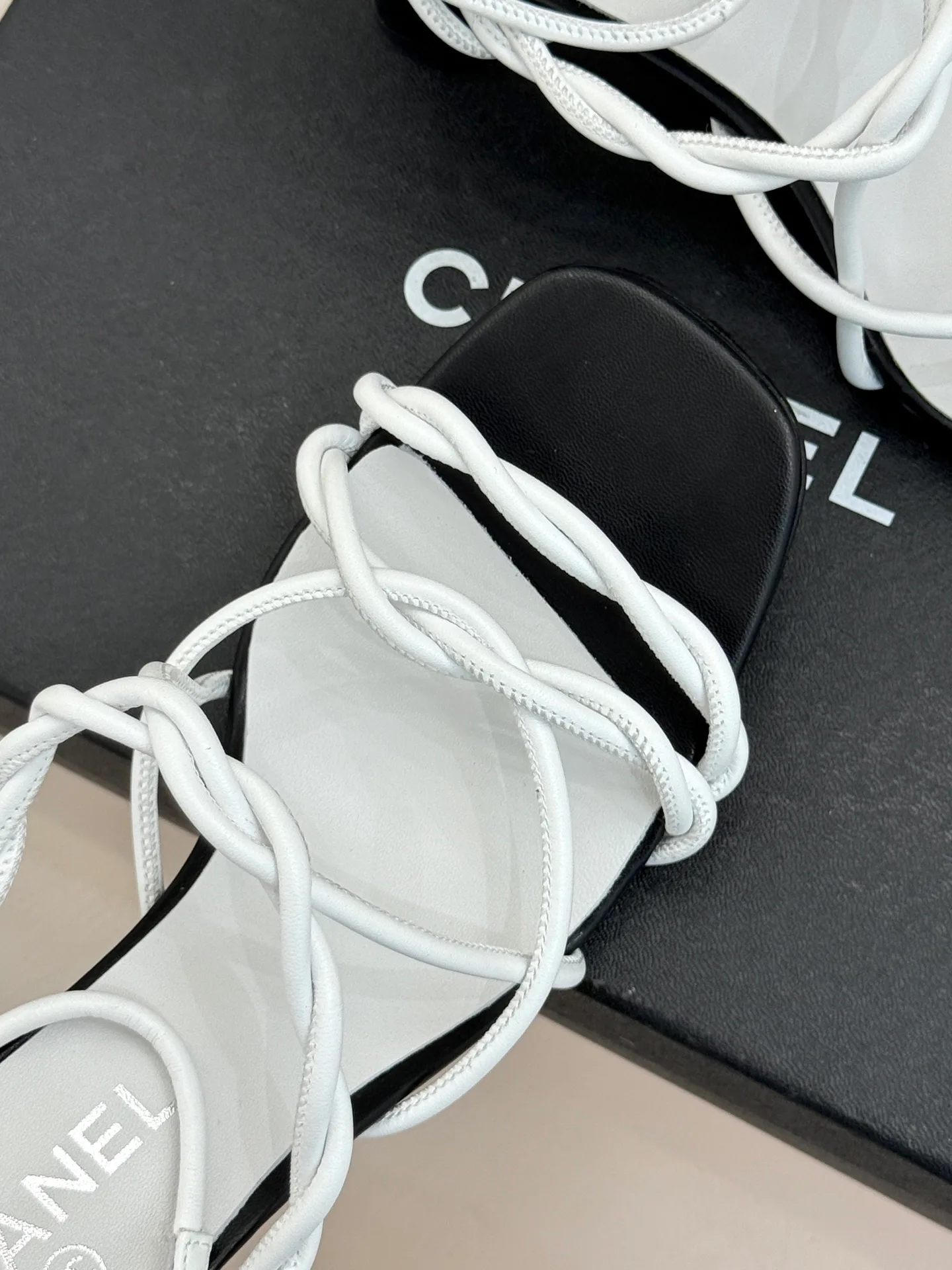 Босоножки Женские Chanel 11951979