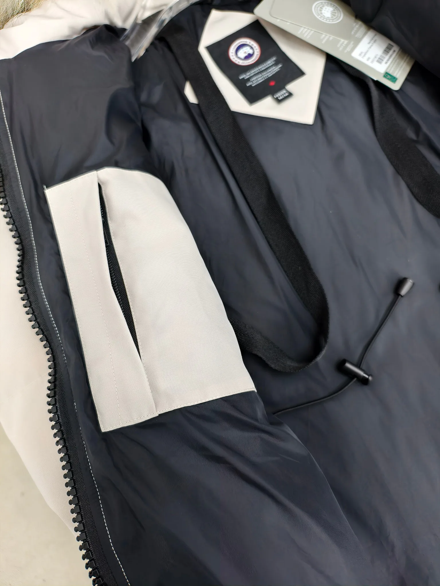 Куртки И Пуховики Женские Canada Goose 3612917