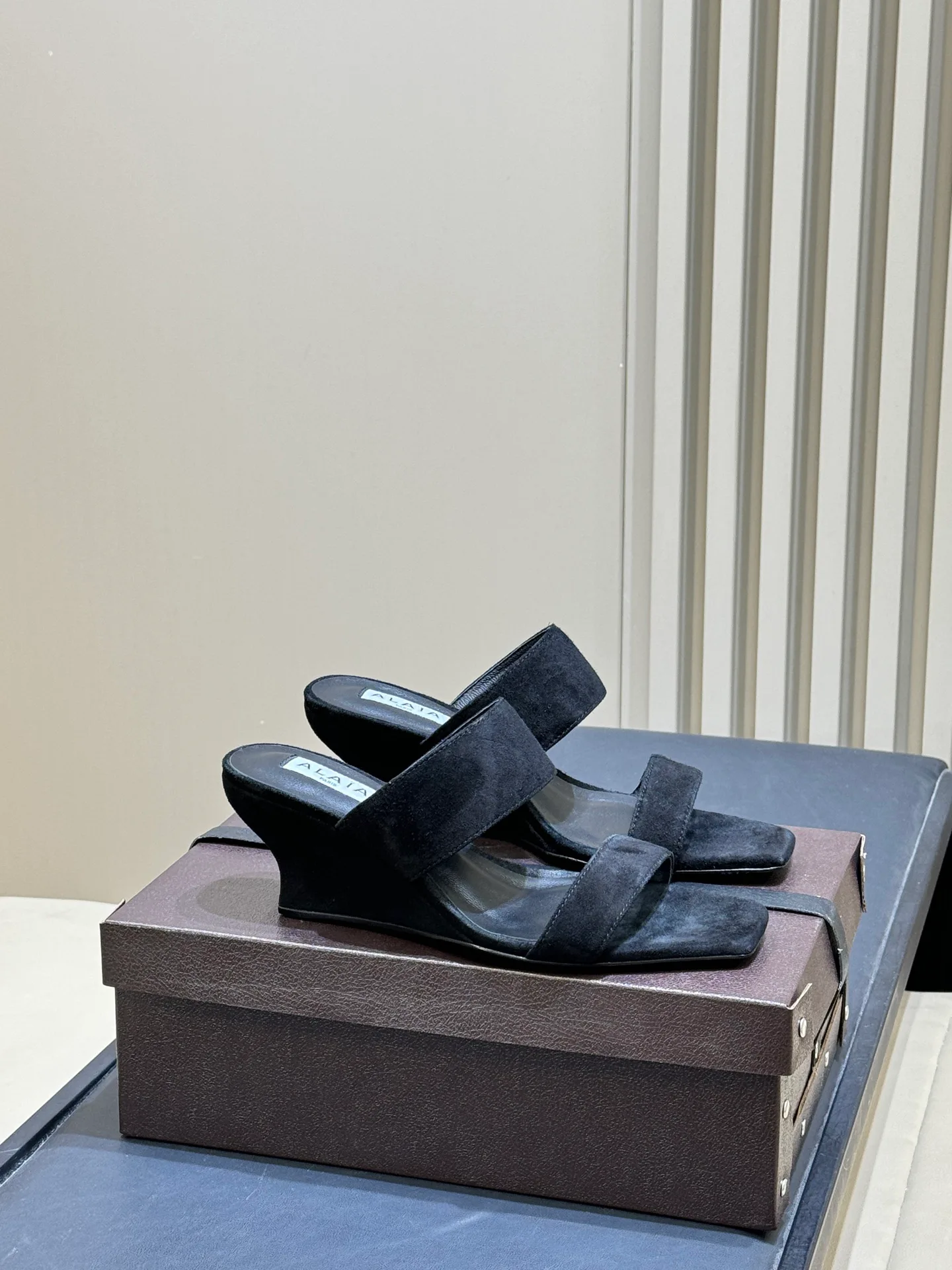 Босоножки Женские Alaia 3150346